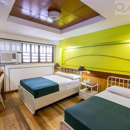 The Manor Hotel Davao City Dış mekan fotoğraf