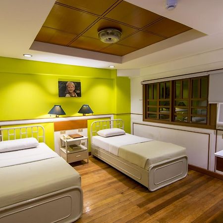 The Manor Hotel Davao City Dış mekan fotoğraf