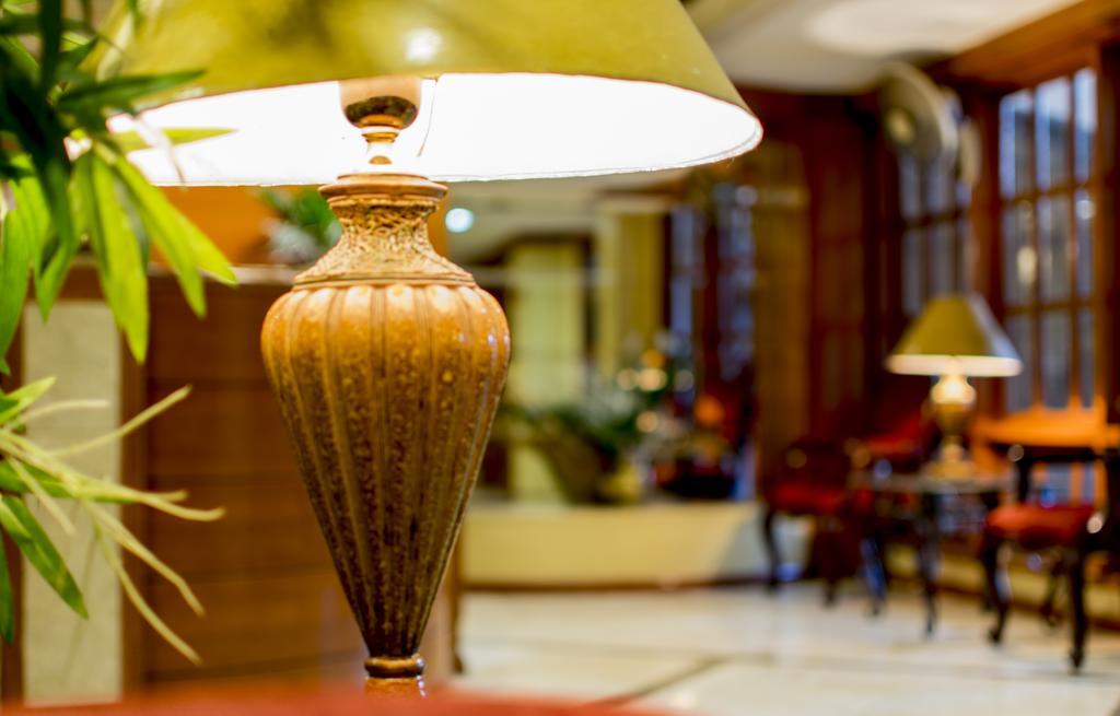 The Manor Hotel Davao City Dış mekan fotoğraf